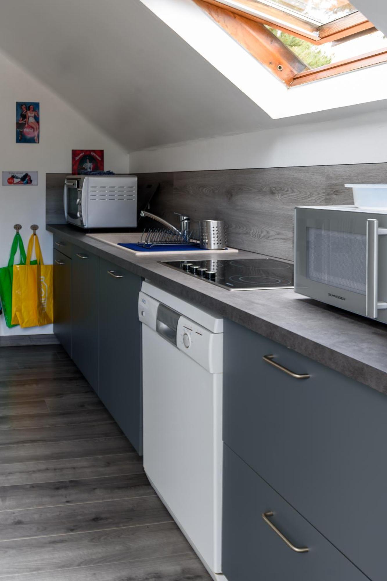 Apartment De La *